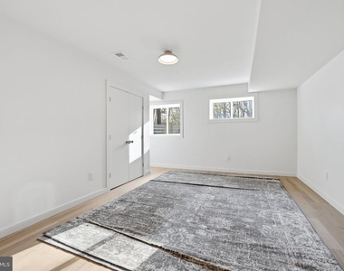11216 S Shore Road - Photo Thumbnail 91