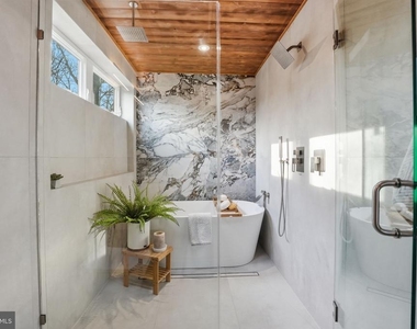 11216 S Shore Road - Photo Thumbnail 67