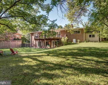 1633 Wrightson Drive - Photo Thumbnail 13