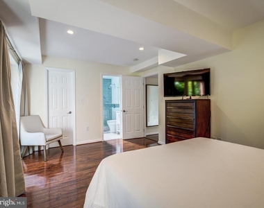 1633 Wrightson Drive - Photo Thumbnail 62