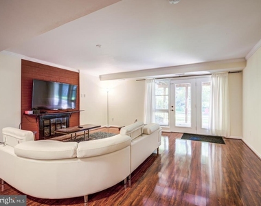 1633 Wrightson Drive - Photo Thumbnail 71
