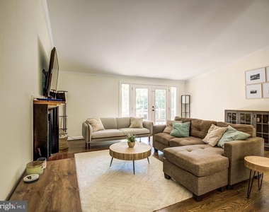 1633 Wrightson Drive - Photo Thumbnail 30