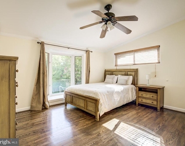 1633 Wrightson Drive - Photo Thumbnail 56