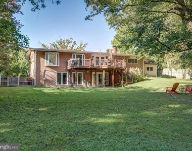 1633 Wrightson Drive - Photo Thumbnail 14