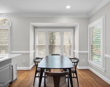 1532 Hampton Hill Circle - Photo Thumbnail 12