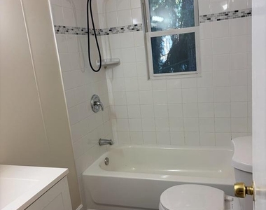 39 S Calhoun Street - Photo Thumbnail 13