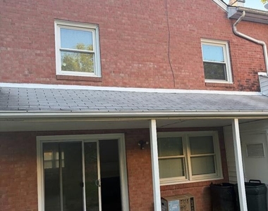 39 S Calhoun Street - Photo Thumbnail 16