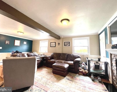 10315 Beaumont Street - Photo Thumbnail 6