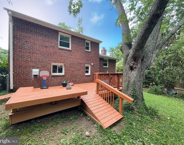 10315 Beaumont Street - Photo Thumbnail 21