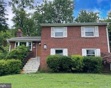 10315 Beaumont Street - Photo Thumbnail 2