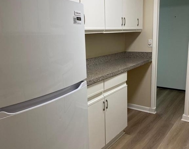 110 Birch Street - Photo Thumbnail 6