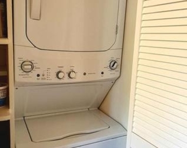 1622 Ripon Place - Photo Thumbnail 7