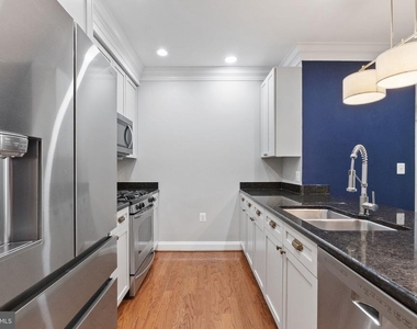 1115 Cameron Street - Photo Thumbnail 7