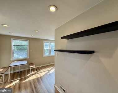10838 Lockart Court - Photo Thumbnail 8