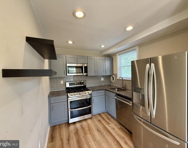 10838 Lockart Court - Photo Thumbnail 5