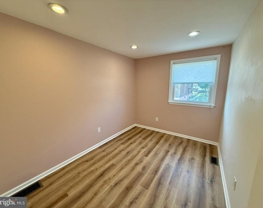 10838 Lockart Court - Photo Thumbnail 11