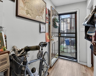 1539 South Street - Photo Thumbnail 8