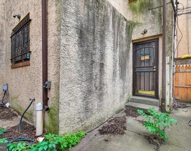 1539 South Street - Photo Thumbnail 9