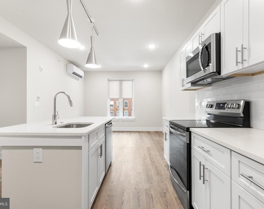 214 Vine Street - Photo Thumbnail 16