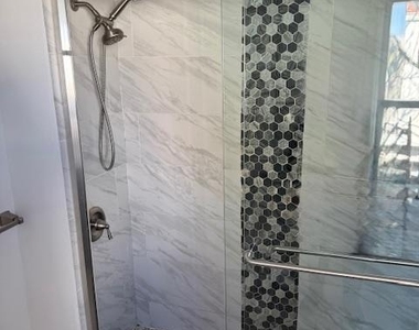 2811 E Venango Street - Photo Thumbnail 11