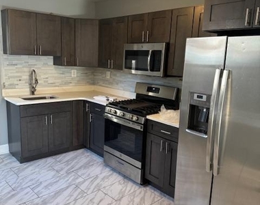 2811 E Venango Street - Photo Thumbnail 3