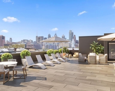 214 Vine Street - Photo Thumbnail 8