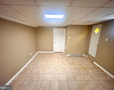 822 69th Avenue - Photo Thumbnail 3
