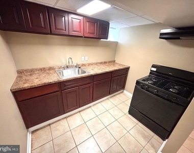 822 69th Avenue - Photo Thumbnail 6