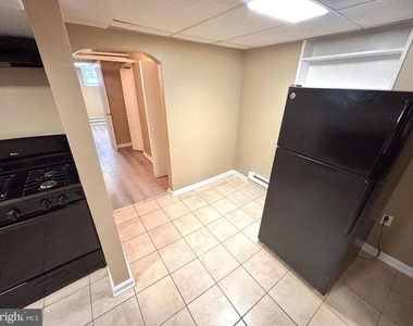 822 69th Avenue - Photo Thumbnail 2