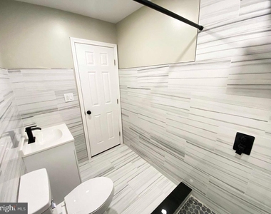 1426 W Rockland Street - Photo Thumbnail 16