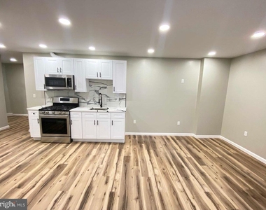 1426 W Rockland Street - Photo Thumbnail 8