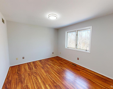 1280 Sunset Road - Photo Thumbnail 30
