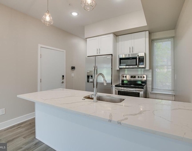 2019 N College Avenue - Photo Thumbnail 18