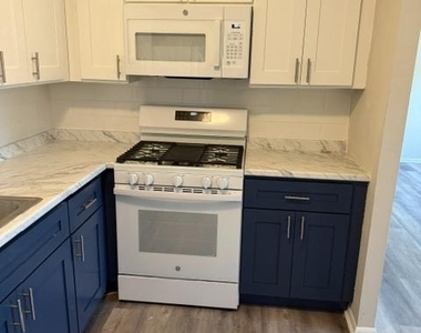 9813 Wistaria Street - Photo Thumbnail 9