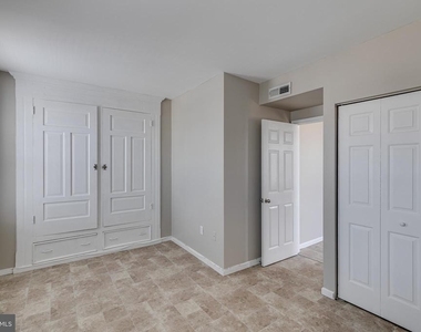 6602 Ridge Avenue - Photo Thumbnail 10