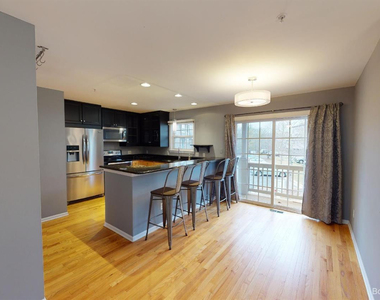 2970 Barclay Way - Photo Thumbnail 6