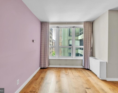 224 W Rittenhouse Square - Photo Thumbnail 14