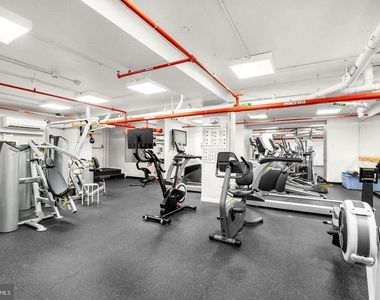 224 W Rittenhouse Square - Photo Thumbnail 23