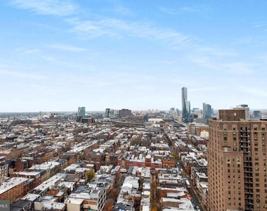 224 W Rittenhouse Square - Photo Thumbnail 22