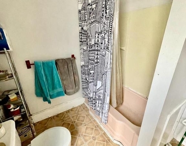 127 W Rittenhouse Street - Photo Thumbnail 9