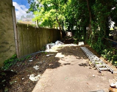 143 W Price Street - Photo Thumbnail 12