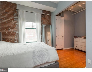 1010 Race Street - Photo Thumbnail 13
