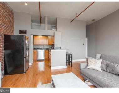 1010 Race Street - Photo Thumbnail 5