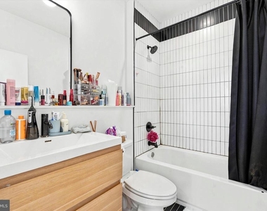 2525 Frankford Avenue - Photo Thumbnail 13