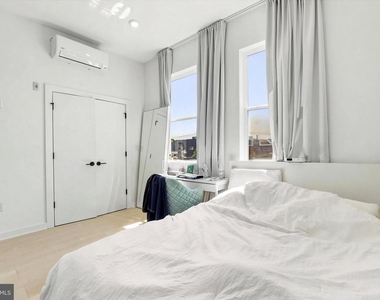 2525 Frankford Avenue - Photo Thumbnail 11