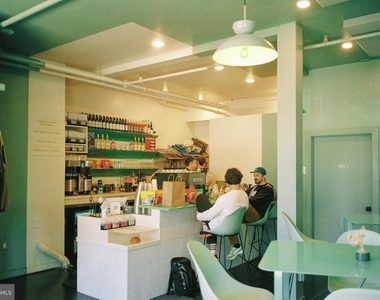 2525 Frankford Avenue - Photo Thumbnail 14