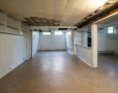 2631 Woodside Street - Photo Thumbnail 9