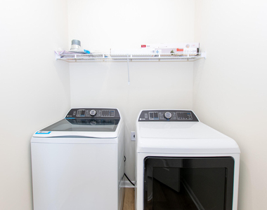 723 W Spaniel Drive - Photo Thumbnail 18