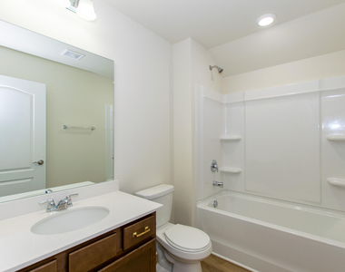 723 W Spaniel Drive - Photo Thumbnail 33