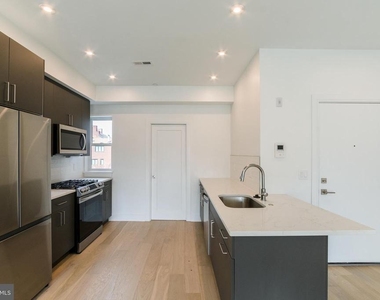 125 South Street - Photo Thumbnail 7